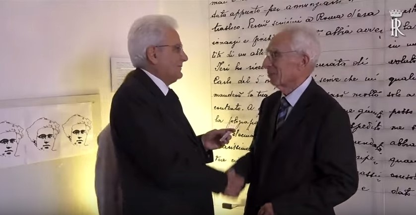 Consegna_tessera_Mattarella_2_10_2017